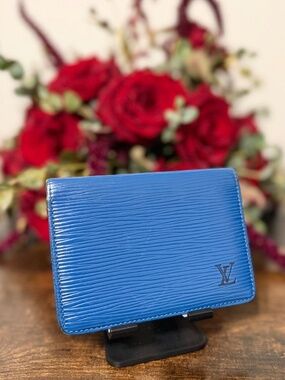 Louis Vuitton Blue Epi Leather Portes 2 Cartes Card Holder